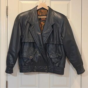 G-III Vintage Men’s Black Leather Bomber Jacket Global Identity Paisley Interior